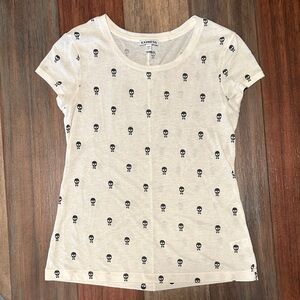Express Skull Print Scoop Neck Tee – Size S, Short Sleeve, Casual Graphic Top